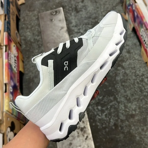 Cloudhorizon-MEN - Picture 2 of 11